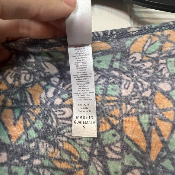 Lularoe Perfect T size small - Picture 2 of 4